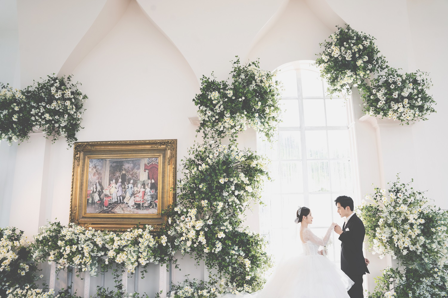 Xu hướng chụp ảnh cưới Hàn Quốc đẹp trong phòng Studio 2023